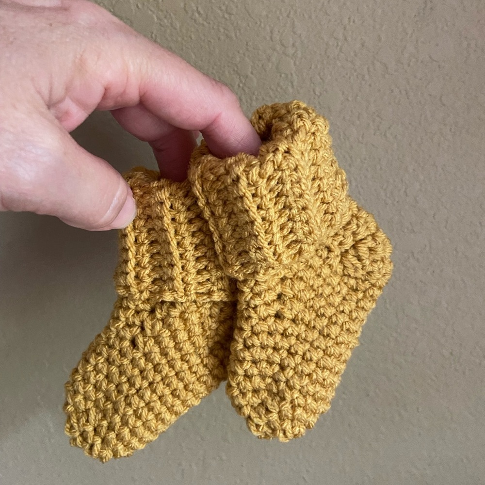 Newborn Mustard Baby Booties